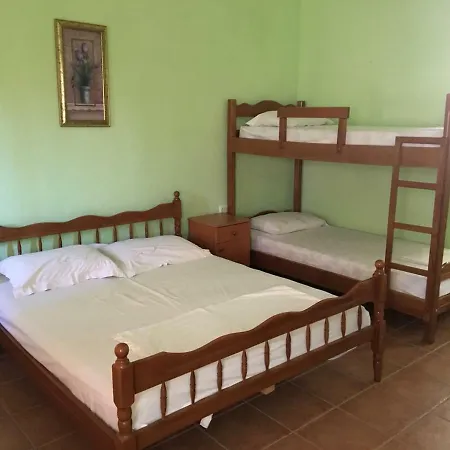 Zmijani * Velipojë